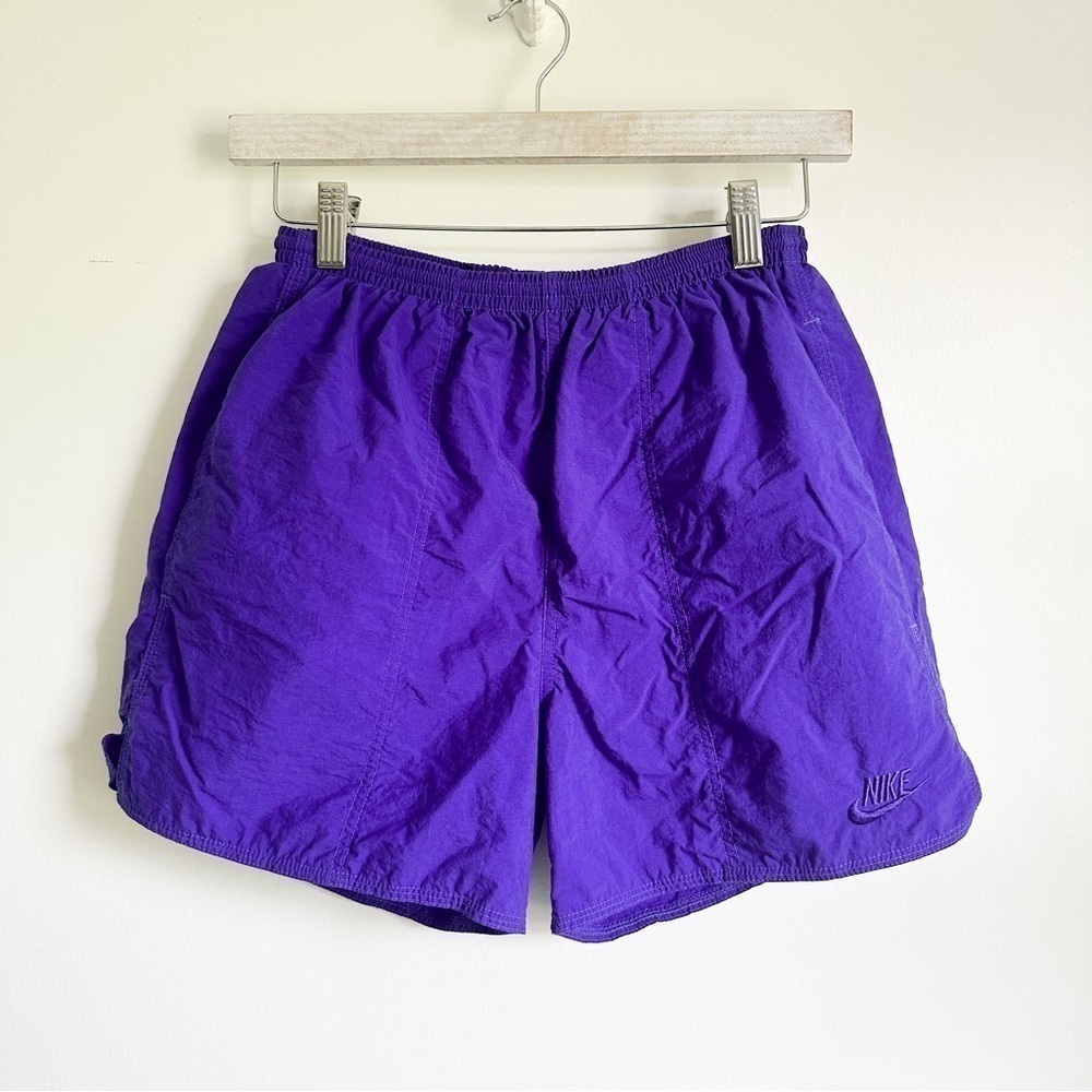 Nike Vintage Men’s Purple Swim Trunks Shorts sz Small